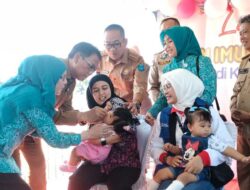 PJ Bupati OKI Melaunching Pekan Imunisasi Polio Bagi Anak Berusia 0-7 Tahun.